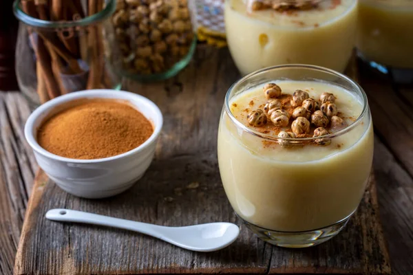 stock image Traditional Turkish drink with roasted chickpea Boza or Bosa