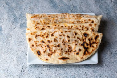 Türk D Borek - D Borek - Geleneksel el yapımı Türk pastası (Türkçe adı; d borek))