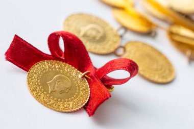 Geleneksel Türk altınları (Türkçe adı: Ceyrek altin)