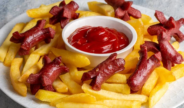 French Fries Sausage Fries Platter Турецька Назва Patates Sosis Kizartmasi — стокове фото