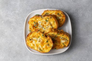 Türk Yumurtalı Ekmek. Türkçede buna 