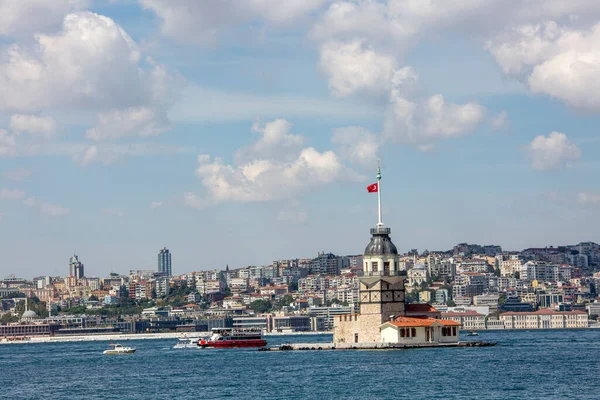 Tour Maiden Kiz Kulesi Mouettes Istanbul Turquie — Photo