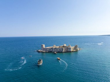 Bakireler Kalesi Kiz Kalesi İHA Fotoğrafı, Erdemli Mersin, Türkiye