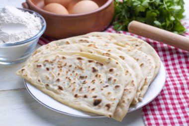 Türk D Borek - D Borek - Geleneksel el yapımı Türk pastası (Türkçe adı; d borek))