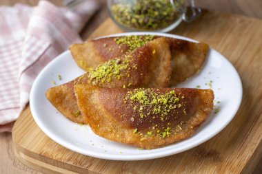 Traditional Turkish Dessert Tas Kadayif