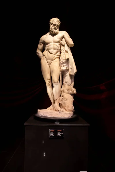 Antalya Museum Turkiet Augusti 2023 Forntida Antika Statyer Utställda Museet — Stockfoto