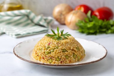 Bezelyeli Bulgur pilavı; Türkçe adı; Bezelyeli bulgur pilavi