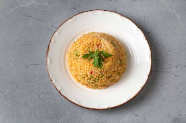 Bezelyeli Bulgur pilavı; Türkçe adı; Bezelyeli bulgur pilavi