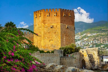 Alanya limanında Antik Kızıl Kule Kizil Kule