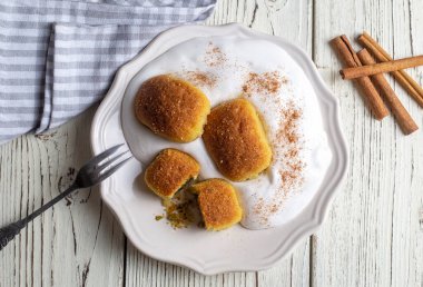 Kerebik tatlı, Türk mutfağı (Türkçe; Krebik tatlı) Mersin bölgesinin ünlü tatlısıdır