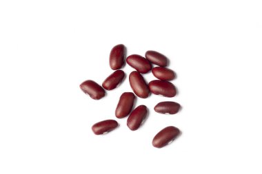 Kuru fasulye, beyaz arka planda böbrek fasulyesi.