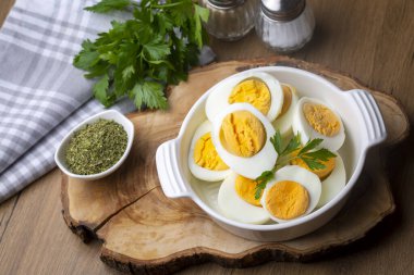 Haşlanmış yumurta, yemek fotoğrafı.