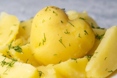 Haşlanmış patates, kalp şeklinde patates.