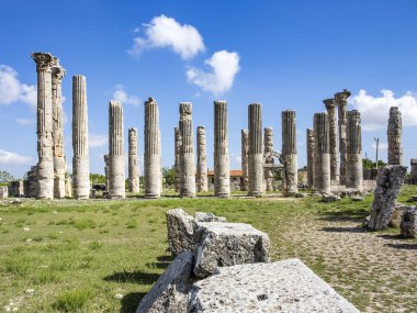Seyahat konsepti fotoğrafı. Uzunaburc tarihi kent Mersin / Türkiye
