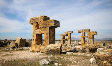 Blaundus veya Blaundos, Blaundeon antik kenti Sulumenli, Usak, Türkiye