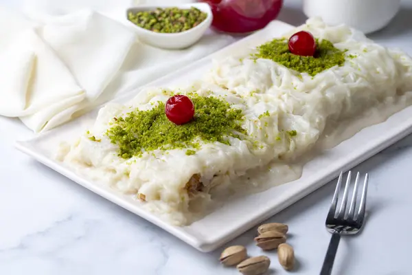 Турецкий Традиционный Рамаданский Десерт Гуллак Стоковое Изображение