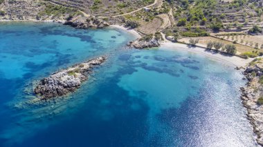 Chios Adası - Yunanistan. Adanın batı yakasında Didima ya da Didyma plajı (kelimenin tam anlamıyla 