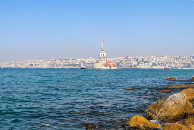 Bakire Kulesi (Leandros Kulesi, Türkçe: Kiz Kulesi) İstanbul, Türkiye