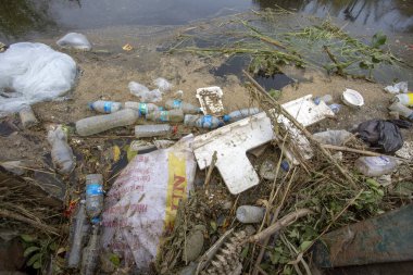 İzmir / Türkiye, 26 Eylül 2019, sudaki çevre kirliliği