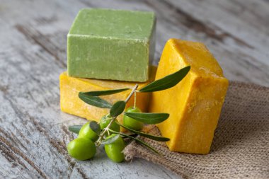 Yeşil zeytin ve zeytin sabunu