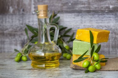 Yeşil zeytin ve zeytin sabunu