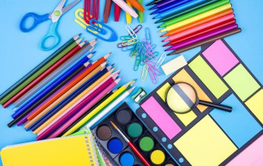 Okul ve ofis donanımları, ileti örneği arka planı