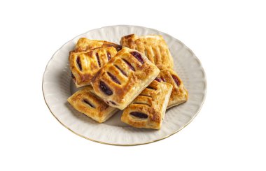 Kirazlı minyatür Danimarka çörekleri.