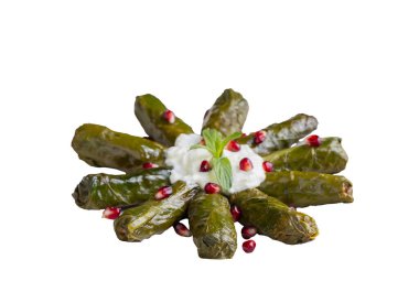 Chard dürbünü. Pirinç, baharat, samanle, dolmadakia, dolmadakia, dolmadakia ile doldurulmuş pazı yapraklarından yapılmış geleneksel Türk yemeği..