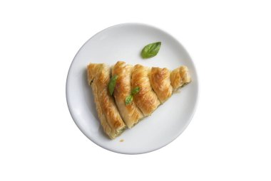 Spanakopita, ıspanaklı ve peynirli Yunan usulü börek. Lezzetli el yapımı turtalar. Türkçe adı: el acmasi borek, rulo borek