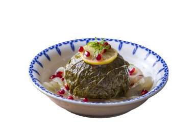 Geleneksel Türk yemekleri; doldurulmuş enginarlar, doldurulmuş enginarlar. Türkçe adı; motor kanaginda sarma - dolma