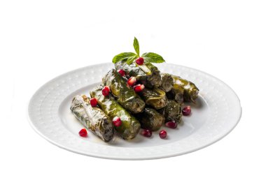Pazi sarma. Pirinç, baharat, sarmaşık, dolmades, dolmadaki, dolmadakia ile doldurulmuş pazı yapraklarından yapılmış geleneksel Türk yemeği.