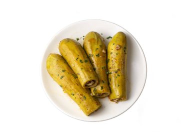 Geleneksel Türk mutfağından alınmış et ile doldurulmuş kabak. Türkçe adı: etli kabak dolmasi