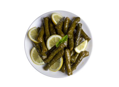Lezzetli dolma (sarma) doldurulmuş üzüm yaprağı pilav, beyaz yoğurt sosu. Lübnan Dolma Sarması tabakta. Lübnan Türk mutfağı, Yunan ortadoğu mutfağı. (Türkçe adı: Yaprak sarma)
