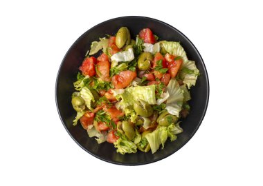 Geleneksel Türk mutfağından gurme tatları; yeşil zeytin salatası (Türkçe adı Kirma yeesil zeytin salatasi) Türkiye 'ye ait bir aroma - Antakya bölgesi.