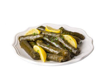Geleneksel lezzetli Türk yemekleri; Dolma yaprak (Yaprak sarmasi)