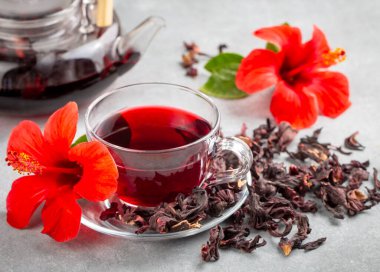 Ebegümeci çayı, çiçek ve kuru çiçeği 