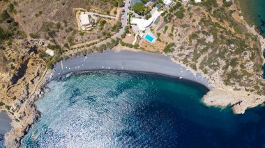 Chios Adası 'ndaki volkan plajı Mavra Volia Emporios