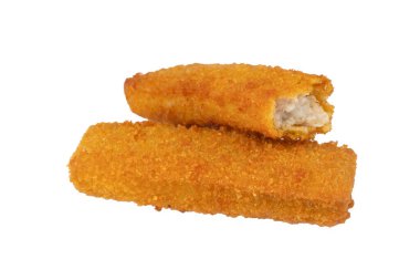 Kızarmış balık kroketleri beyaz arka planda izole edilmiş..