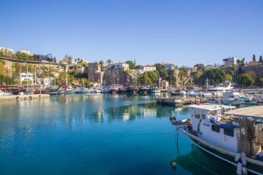 Antalya Kaleici Eski Kasabası 'nda bir liman. Antalya, Türkiye