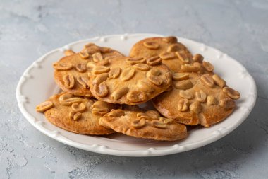 Lezzetli görünen fıstık kurabiyeleri gurme tadı.