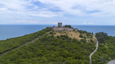 Platamon Kalesi, Pieria, Makedonya, Yunanistan'ın havadan görünümü