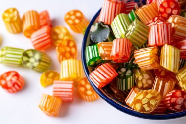 Geleneksel Türk Ramazanı Şeker Şekeri, Çikolata Şekeri ve Badem Şekeri