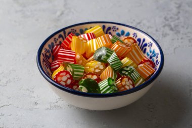 Geleneksel Türk Ramazanı Şeker Şekeri, Çikolata Şekeri ve Badem Şekeri