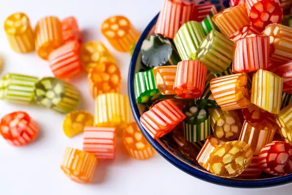 Geleneksel Türk Ramazanı Şeker Şekeri, Çikolata Şekeri ve Badem Şekeri