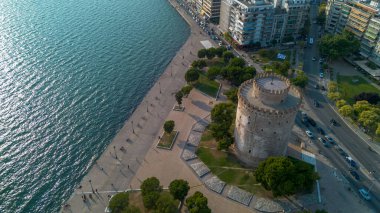 Selanik, Yunanistan. 22 Haziran 2025, Selanik, Yunanistan 'daki Beyaz Kule manzarası