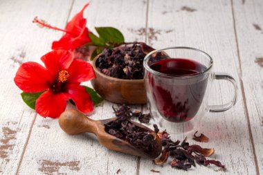 Ebegümeci çayı, çiçek ve kuru çiçeği 