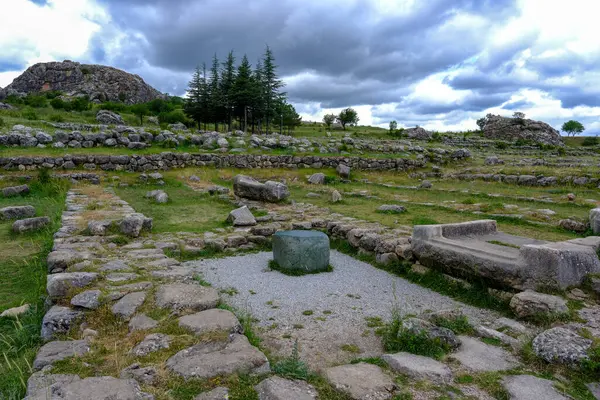 Hattusa 'daki yeşil taş, Tunç Çağı' nın sonlarında Hitit İmparatorluğu 'nun başkentiydi. Harabeleri modern Bogazkale yakınlarında yer alır. Corum, Türkiye.