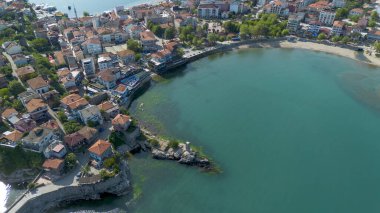 Türkiye 'nin Bartin ilinin Amasra ilçesine insansız hava aracı ile hava görüntüsü.