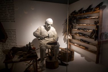 İzmir - Türkiye, 28 Kasım 2024, İzmir Kültür ve Sanat Fabrikası