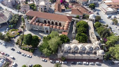 Tarsus - Türkiye, 21 Nisan 2024, Ulu Camisi ve Kirkkasik Bedesteni - kapalı pazardan, Tarsus - Mersin